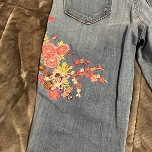 Women jeans
